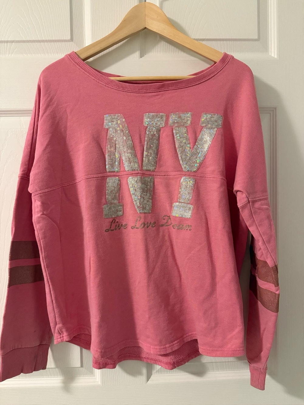 Arizona Jeans Pink Sequin “Live Love Dream” Sweatshirt Large Soft Cozy Pullover